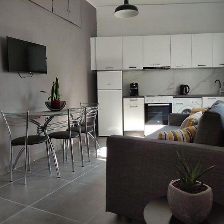 Karavela Street Apartment เปรเวซา ภายนอก รูปภาพ